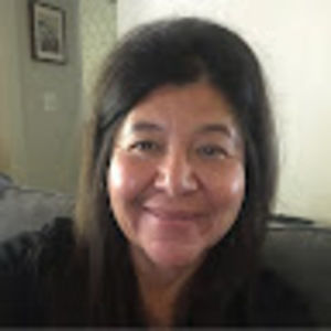 Meet your Posher, Denise